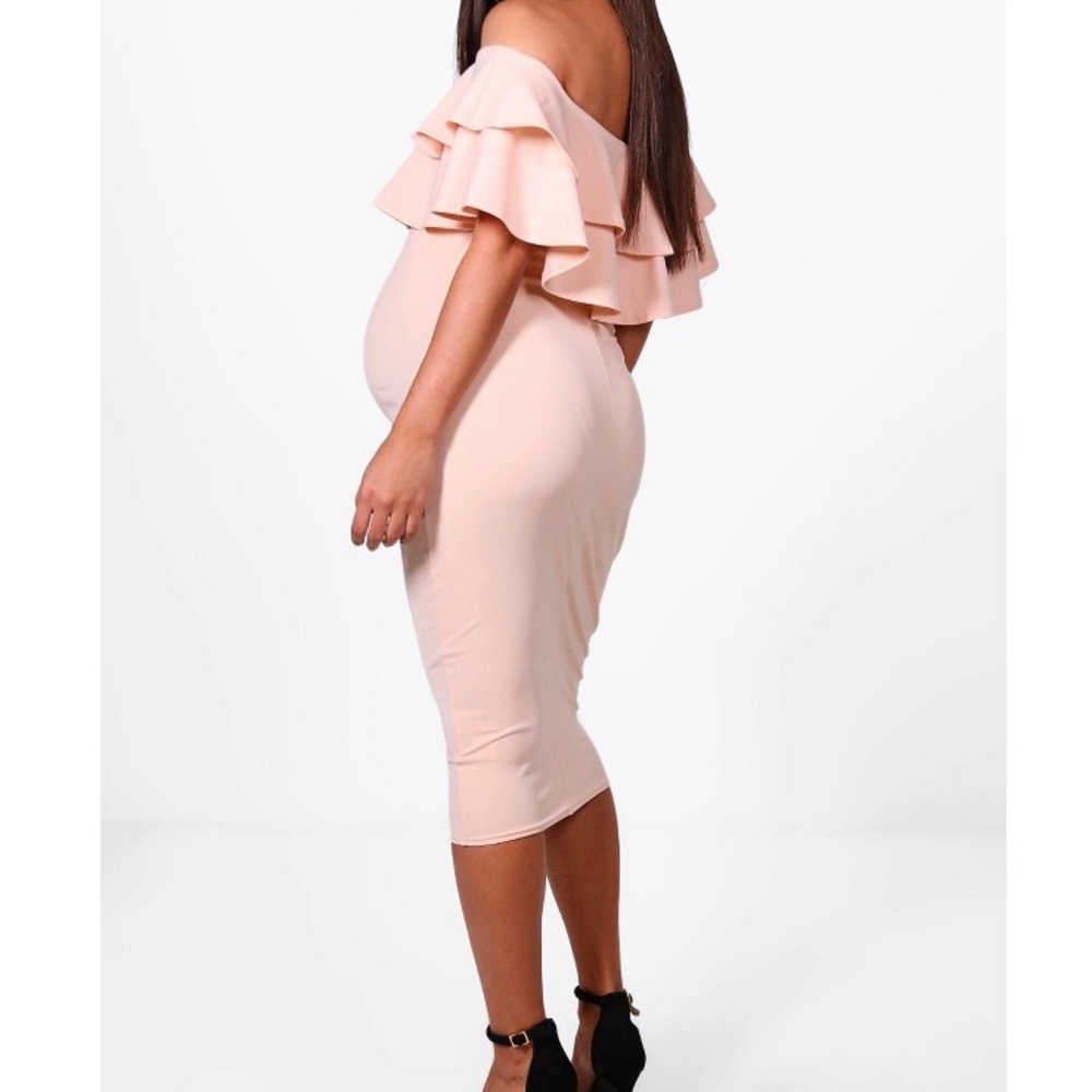 Gorgeous maternity dress